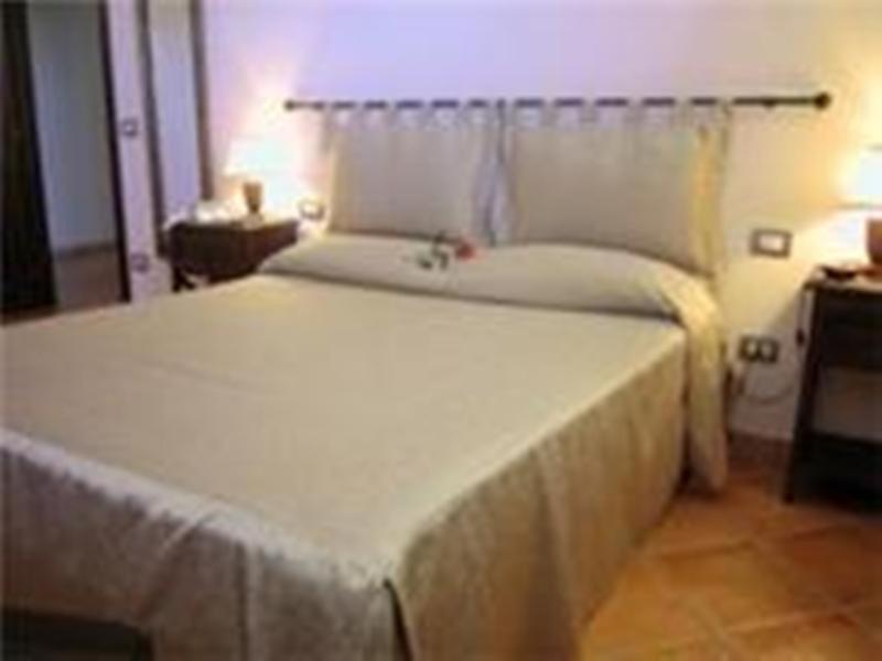 Residence Hotel La Commenda Montefiascone Quarto foto